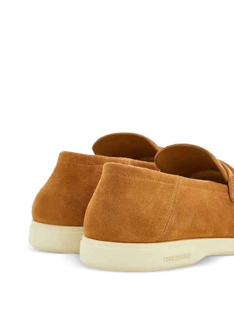 Ferragamo Gancini-Buckle Leather Loafers in Neutrals