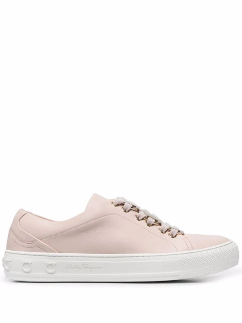 Ferragamo Vara Low-Top Sneakers in Pink