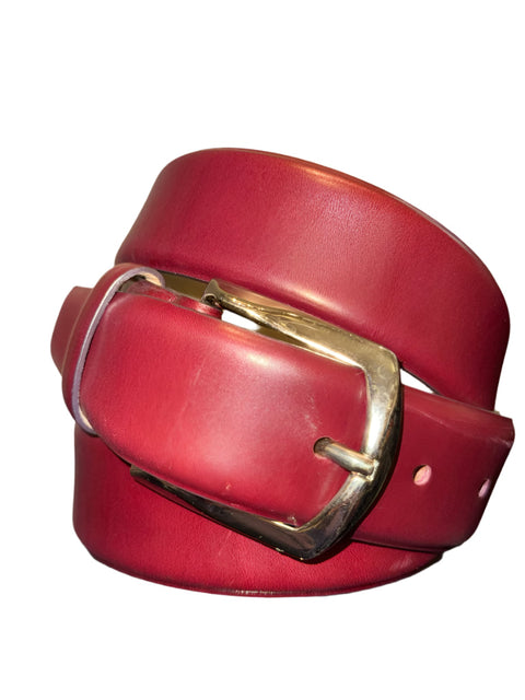 Brunello Cucinelli Leather Belt in Magenta