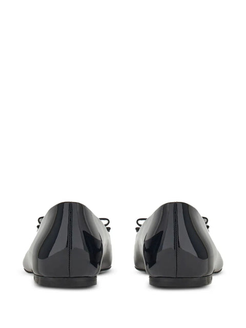 Ferragamo Vara Bow Ballerina Shoes in BLACK