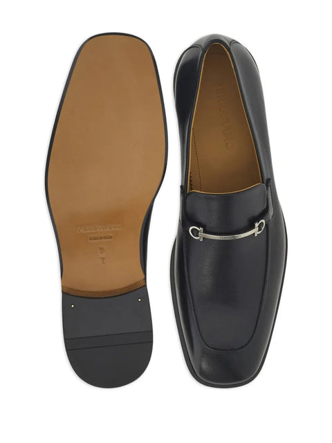 Ferragamo Gancini-Plaque Leather Loafers in Black
