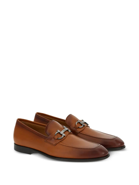 Ferragamo Gancini-Plaque Leather Loafers in Brown