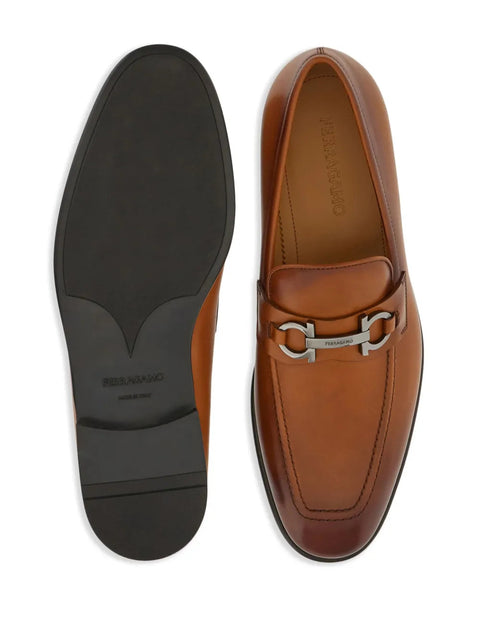 Ferragamo Gancini-Plaque Leather Loafers in Brown