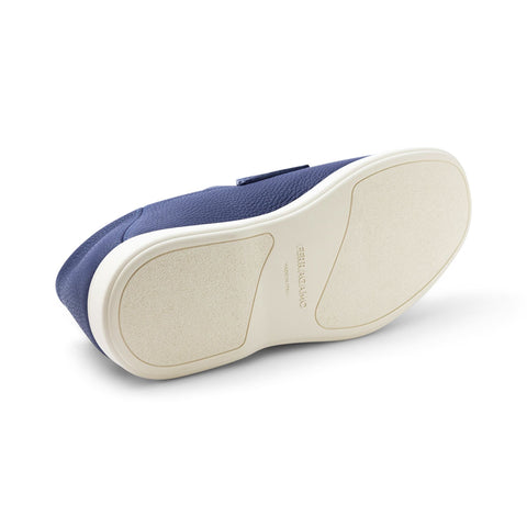 Ferragamo Gancini-Plaque Leather Loafers in BLUE