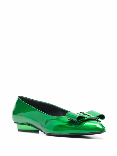 Ferragamo Viva Bow Ballerina Shoes in GREEN