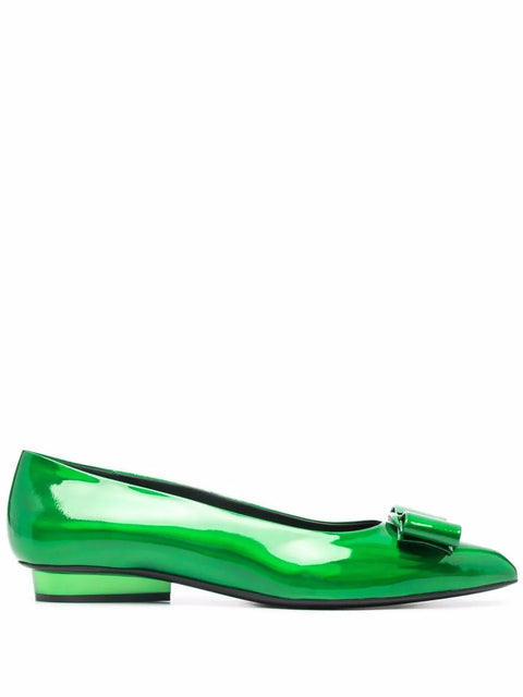 Ferragamo Viva Bow Ballerina Shoes in GREEN