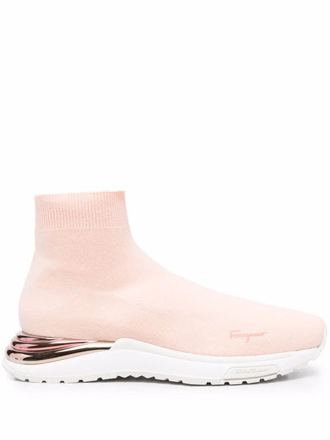 Ferragamo Logo Slip-On Sneakers in Pink