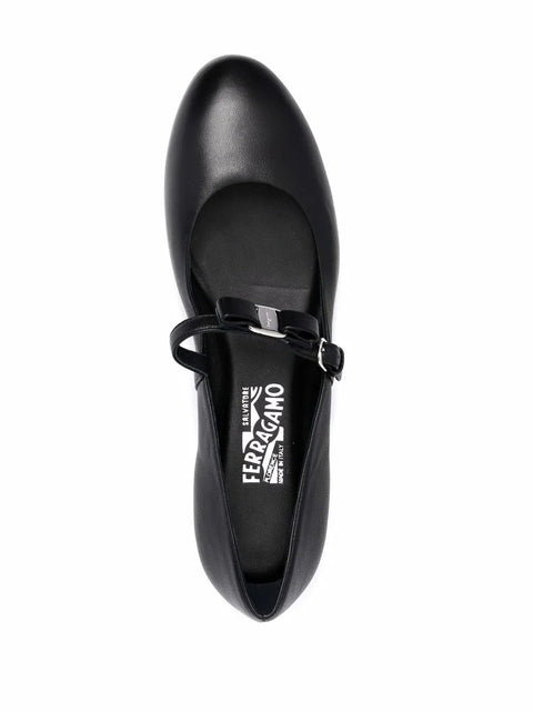 Ferragamo Lizz Leather Ballerina Shoes