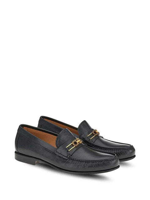 Ferragamo Gancini Buckle Loafers in BLACK
