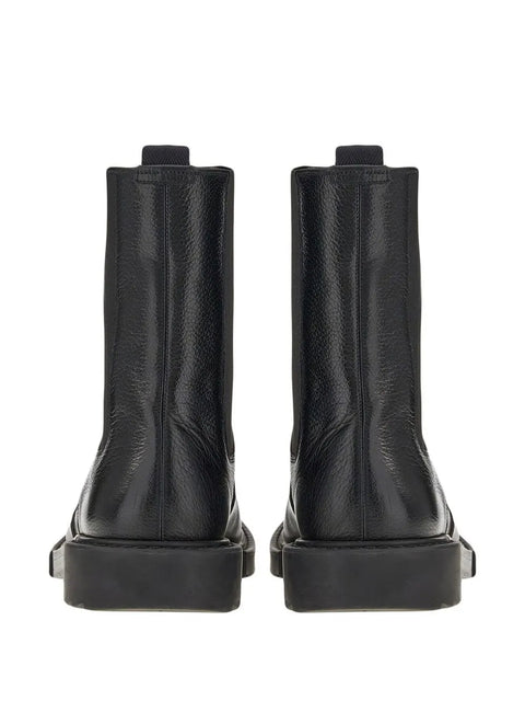 Ferragamo Leather Chelsea Boots in BLACK